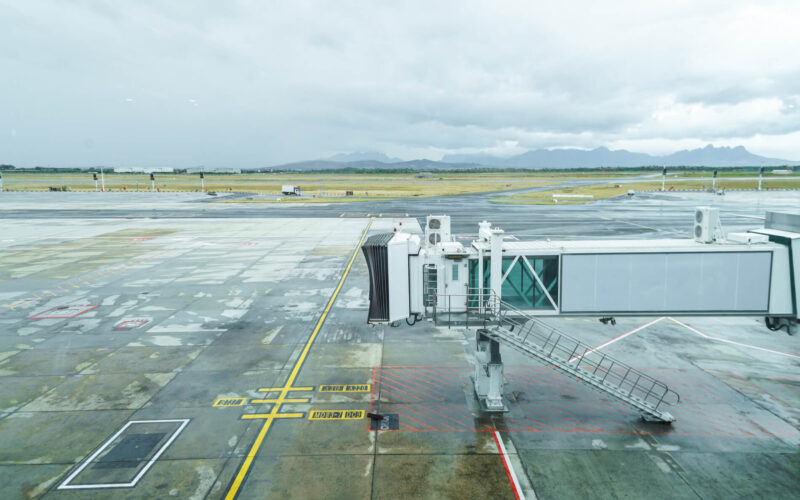 empty_airport-1.jpg