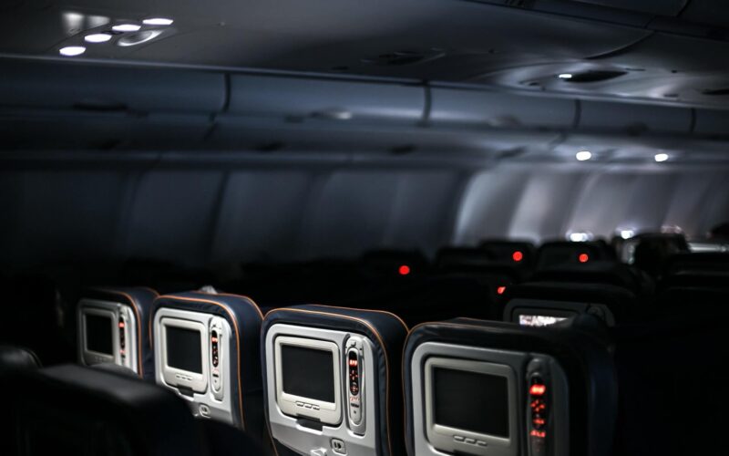 empty_plane_cabin_in_dark.jpg