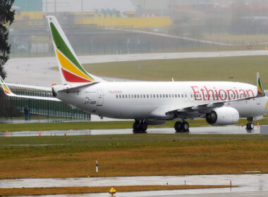 ethiopian_airlines_et-aqo_boeing_737-860_40106529732.jpg