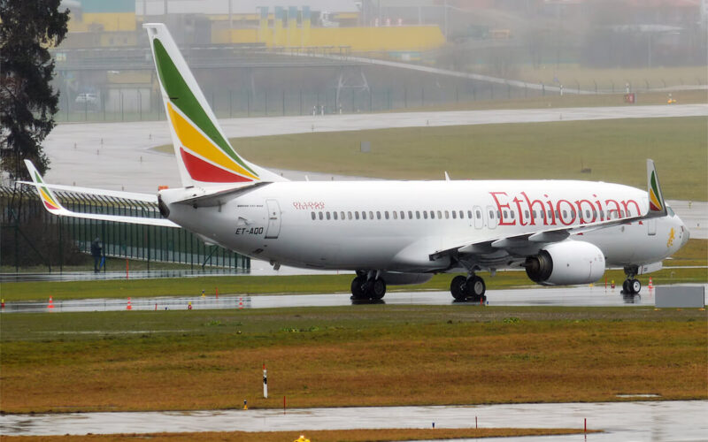 ethiopian_airlines_et-aqo_boeing_737-860_40106529732.jpg