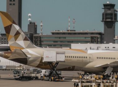 etihad_airways_airplane_base_maintenance-1.jpg