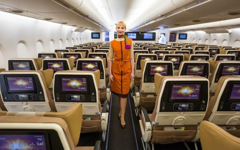 etihad_airways_cabin_crew.jpg