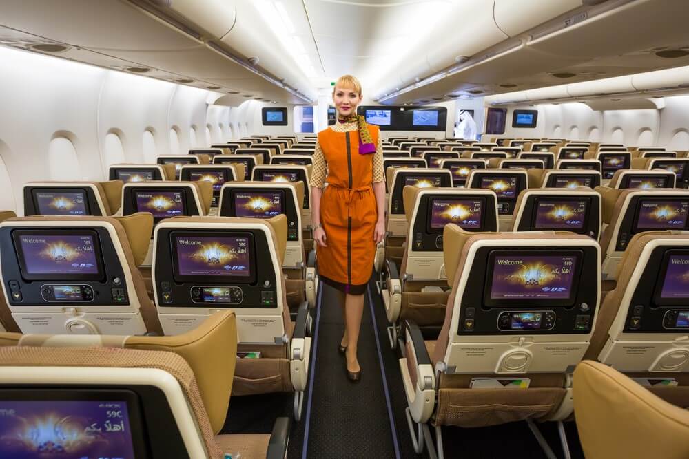 etihad_airways_cabin_crew.jpg