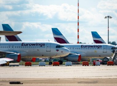 eurowings_aircraft_parked.jpg