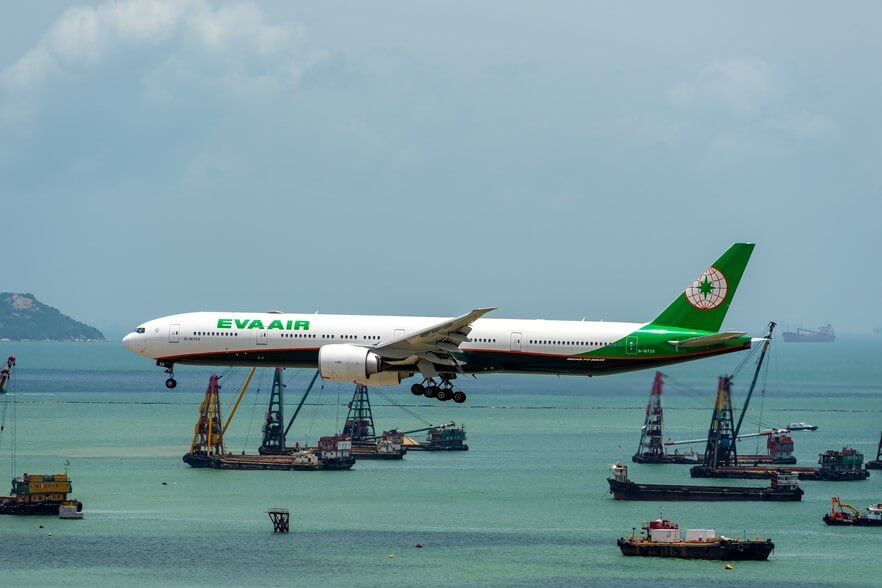 eva_air_boeing_777-35eer.jpg