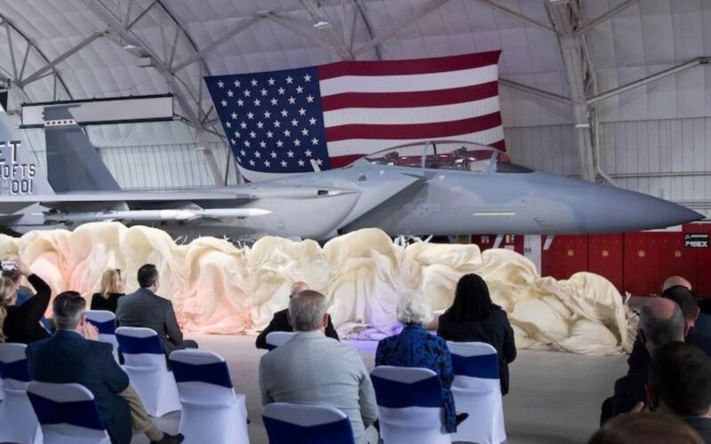 f-15ex_unveiling.jpg