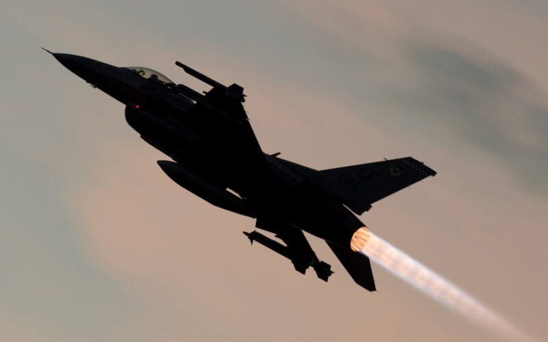 f-16_fighter_jet_taking_off_holloman_air_force_base-1.jpg