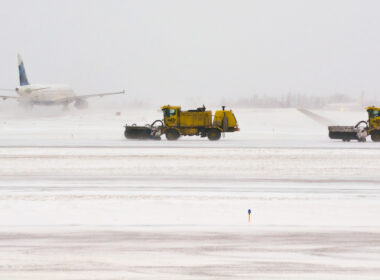 faa_gets_airports_winter_ready.jpg