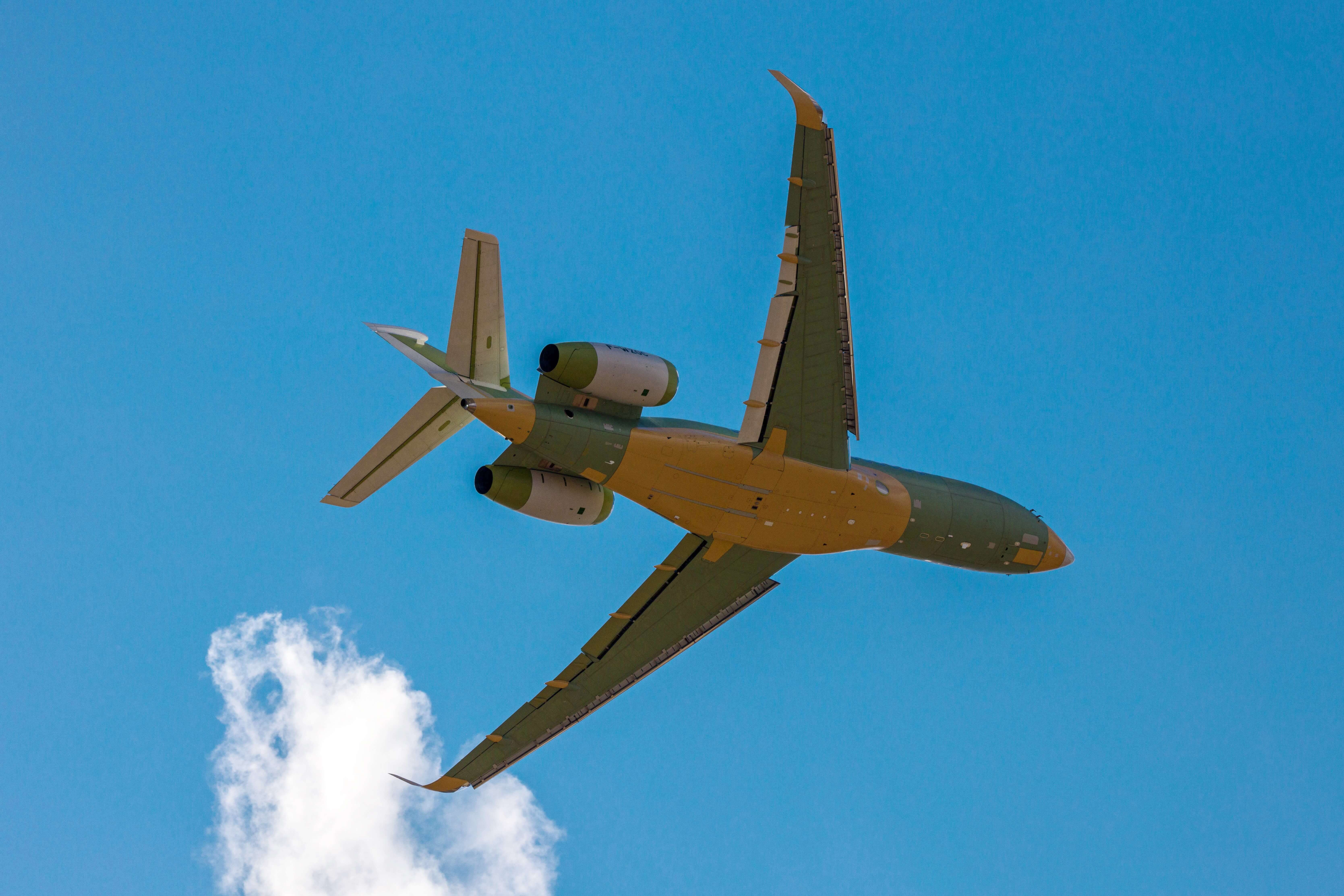 First Falcon 6X Arrives at Dassault’s Little Rock Completion Cent