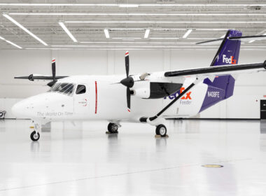 fedex_cessna_skycourier.jpg