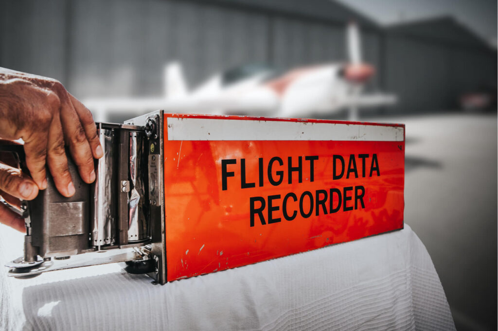 flight_data_recorder.jpg