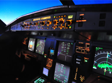 flight_deck_at_night.jpg