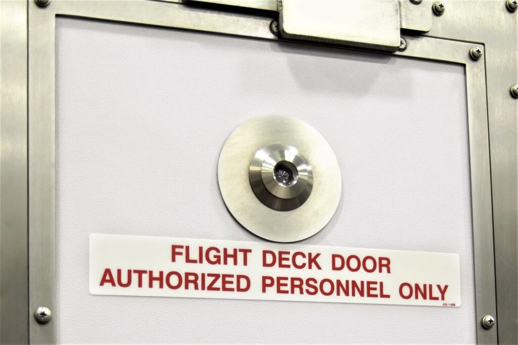 flightdeck_door.jpg