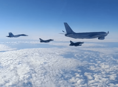 french_aircraft_escorted_by_russian_fighters_during_refueling.png