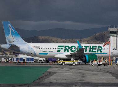 frontier_airlines_.jpg