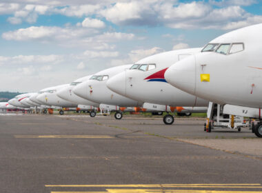 grounded_planes_on_tarmac.jpg