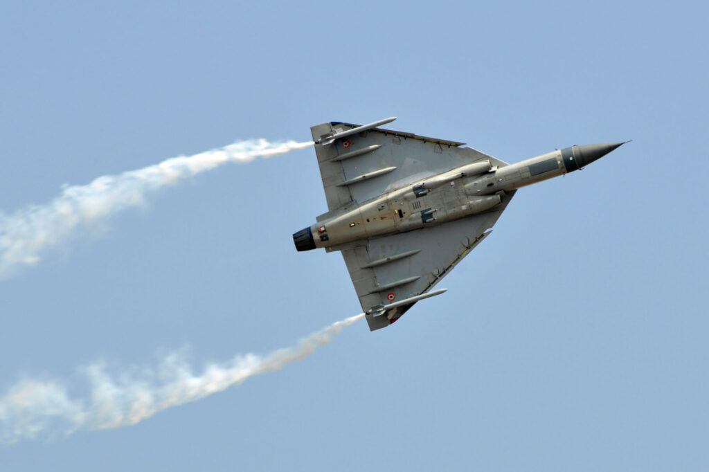 hal_tejas_fighter_jet-1.jpg