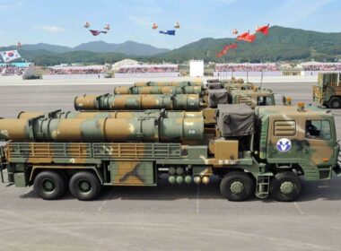 hyunmoo-3_missile_carrier.jpg