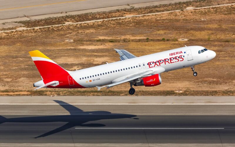 iberia_express_airbus_a320.jpg