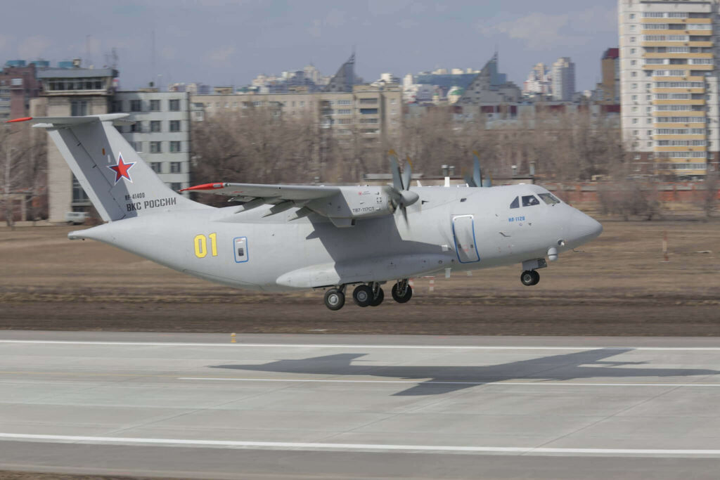 ilyushin_il-112v_transport_aircraft_takes_off_for_second_test_flight-1.jpg