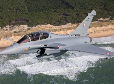 indian_iaf_rafale_fighter_jet_flying_above_the_beach.jpg