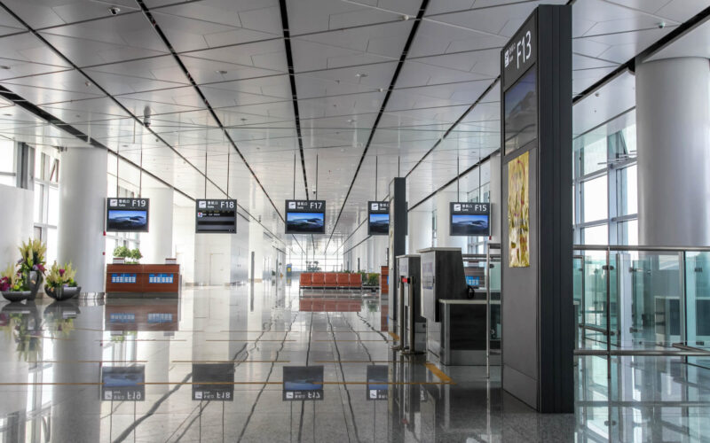 interior_of_xian_xianyang_international_airport.jpg