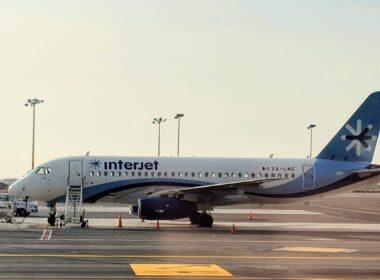 interjet_superjet_100.jpg