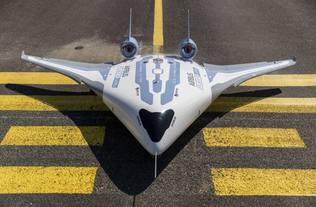 introducing-maveric-airbus-compact-flying-wing-demonstrator.jpg