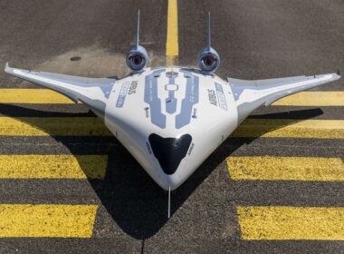 introducing-maveric-airbus-compact-flying-wing-demonstrator.jpg