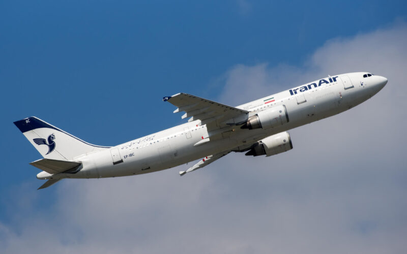 iran_air_a300_taking_off.jpg