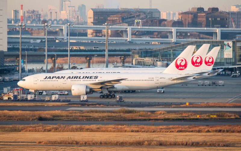 japan_airlines-3.jpg