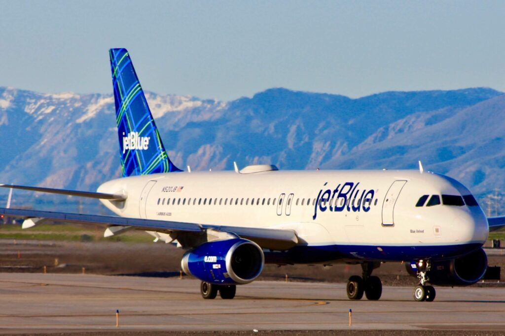 jetblue-2.jpg