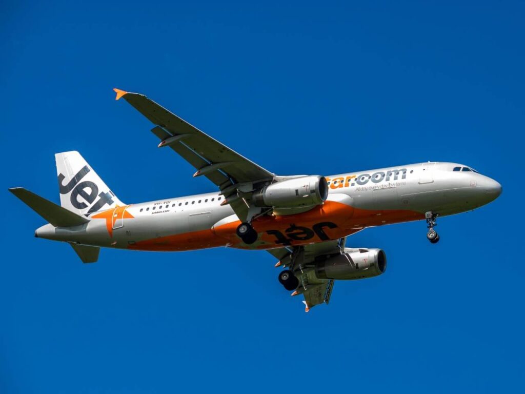 jetstar_airbus_a320_aircraft.jpg