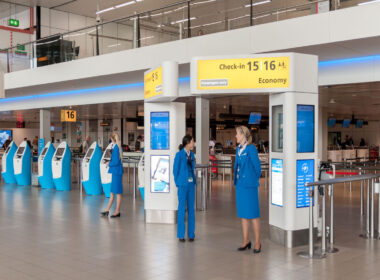 klm_and_unions_reach_pay_deal_for_ground_staff.jpg