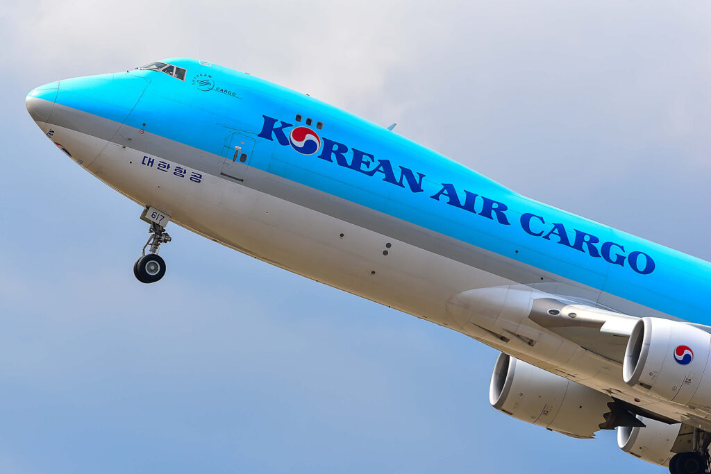 korean_air_cargo_boeing_747.jpg