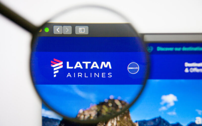 latam_airlines_website_homepage.jpg