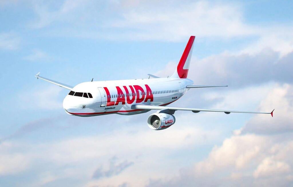 laudamotion_livery-1.jpg