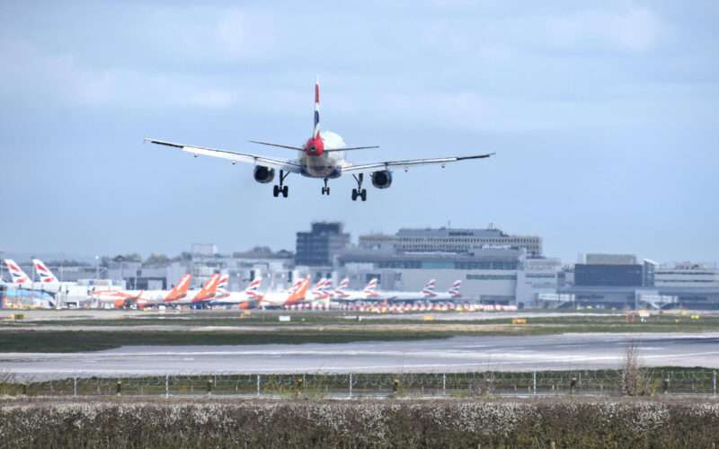 london_gatwick_airport_uk.jpg