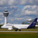 lufthansa_a320_at_munich_airport-2.jpg