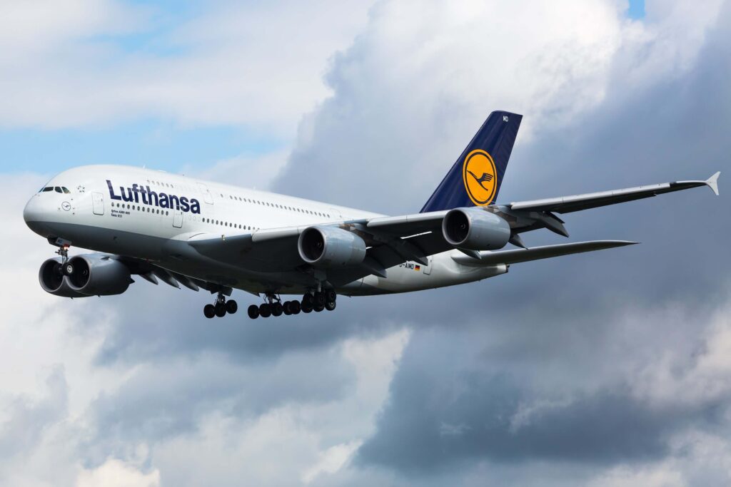 lufthansa_a380-1.jpg