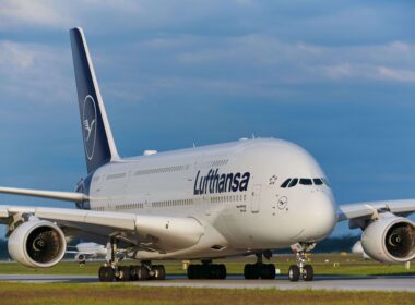 lufthansa_airbus_a380.jpg