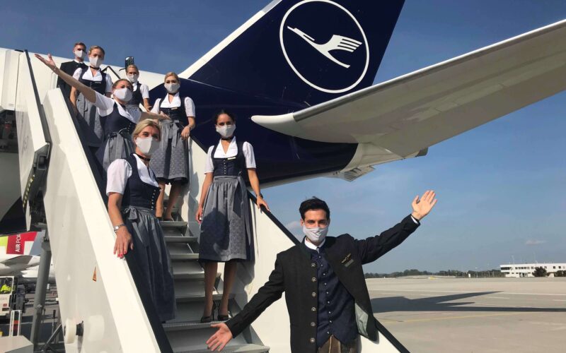 lufthansa_crew_in_traditional_trachten_clothing.jpg