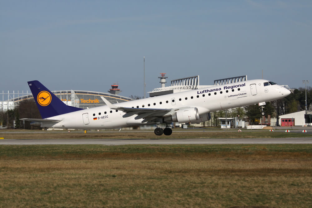 lufthansa_embraer_erj-190-1.jpg