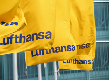 lufthansa_flags_with_the_airline_logo_in_hannover_germany-1.jpg