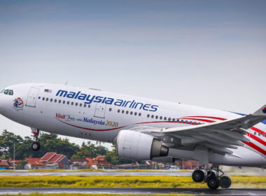 malaysia_airlines_nears_deal_to_replace_a330s_w_a330neos.jpg