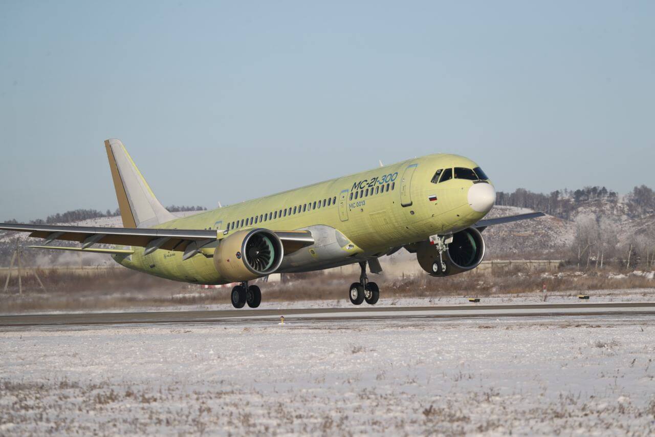 MC-21 aircraft