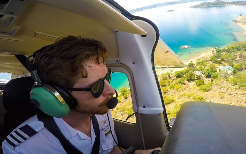 michael_houston_bush_pilot_in_malawi.jpg