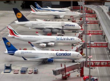 model-planes-airplanes-miniatur-wunderland-hamburg-163792.jpeg