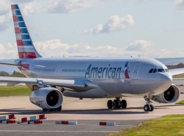 n292ay_american_airlines_a330_26598884385.jpg