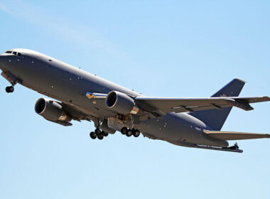 n461ft_4_boeing_767-2c2lk-kc-46a_boeing_aircraft_co_usaf_pae_29jul15.jpg